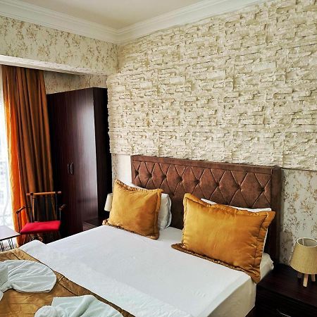 Rose Suite & Hotel Büyükçekmece Buitenkant foto