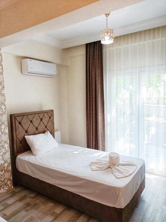 Rose Suite & Hotel Büyükçekmece Buitenkant foto